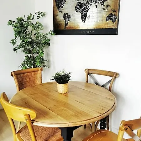 Mademoiselle De Champmesle * Rouen